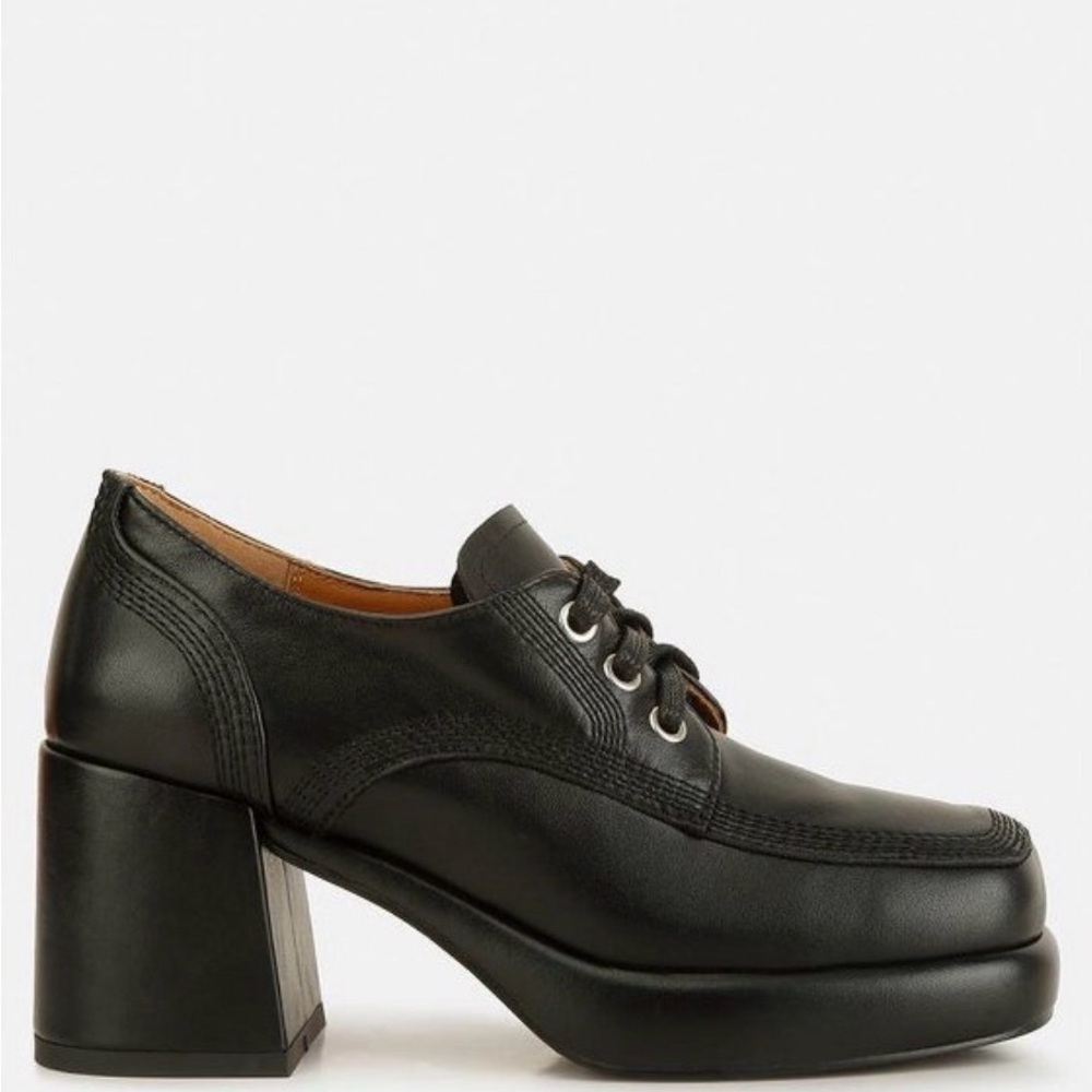 NWT Leather Block Heeled Oxfords